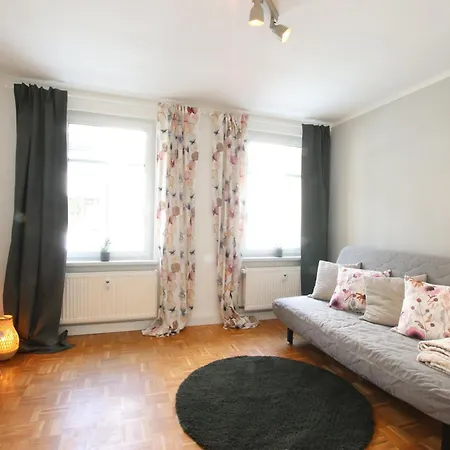 Mitten Im Szeneviertel Karl-heine *